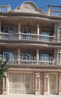اجرای سنگ نماساده و رومی پله و کاشی سرامیک