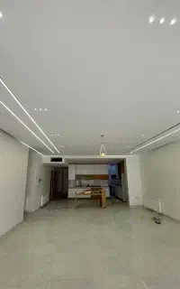 نقاشی کناف وساختمان ودرب چوبی