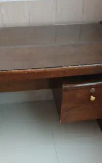 میز تحریر چوب گردو