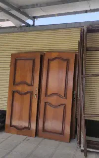 درب چوبی
