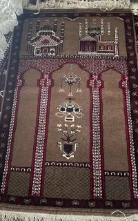 فرش ترکمنی (نمازلیق )