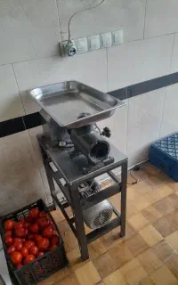 وسایل رستوران چرخ گوشت