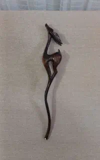 مجسمه چوبی غزال کار دست