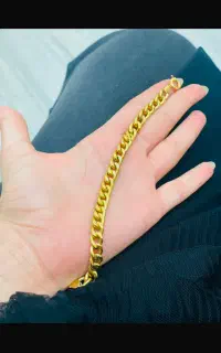 دستبند طلا کارتیر در حد نو