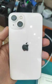 ایفون 13 رنگ صورتی