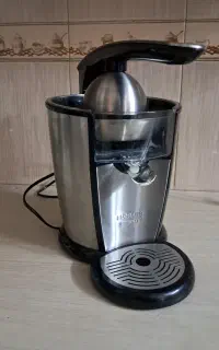 آب پرتقال و آب انارگیری