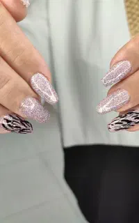 دستیار آرایشگر هستم جهت کار در سالن