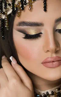 تخفیف ویژه همراهی و میکاپ شینیون مدت محدود