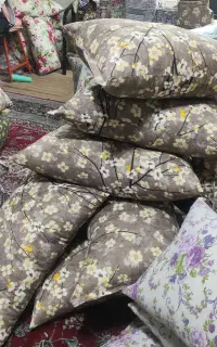 بالش و نشیمن تک‌نفره