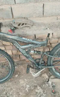 دوچرخه نیاز به تعمیر