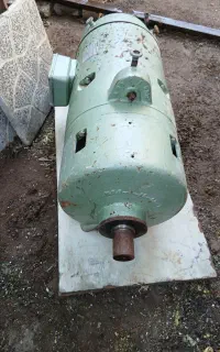 ژنراتور بزرگ خارجی گیر بکسدار