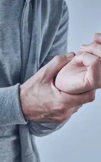 جا انداختن دررفتگی دست و پا