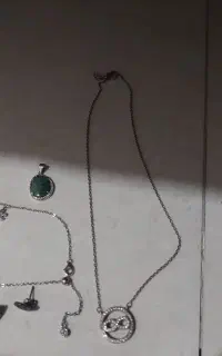 گردنبند وپابند نقره