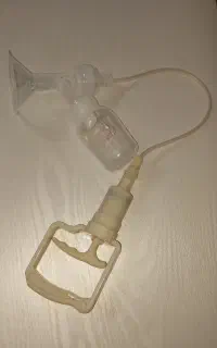 شیردوش نیمه اتوماتیک ماماپلاس