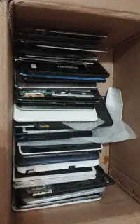 تعدادی تبلت نیازمند تعمیر