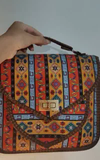 کیف سنتی و کیف کوله پشتی