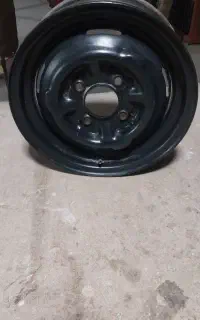 رینگ و قالپاق پیکان