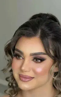 میکاپ و شنیون تخصصی فقط ۱/۵۰۰ تا ۱۰ مهر
