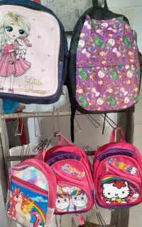 کیف مدرسه