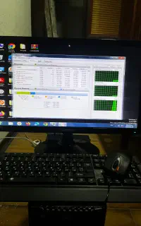 کیس و مانیتور