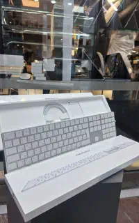 کیبورد اورجینال اپل