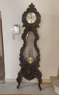 ساعت ایستاده