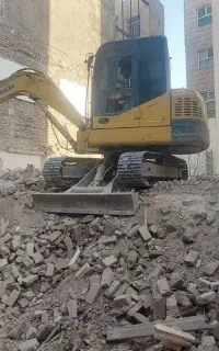 بازسازی کامل(برق کشی.لوله کشی.دیوارچینی و غیره)