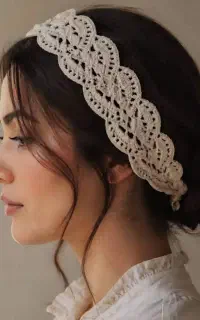 هدپیس قلاب‌بافی شیک و خاص مناسب برای هدیه روز دختر