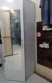 اتاق پرو بزرگ و سالم بدو خط و خش