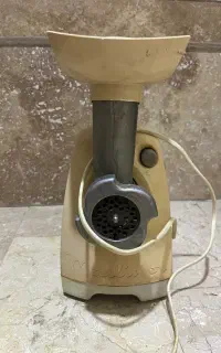 چرخ گوشت اصل فرانسه وسرخ کن اصل ایتالیا