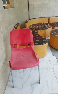 میز وصندلی ۴ نفره یک تومان
