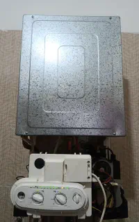 تعمیرات سرویس پکیج آبگرمکن شبانه روزی قروه