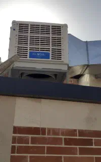 کولر البرز پلیمری ۱۵ هزار بغل زن