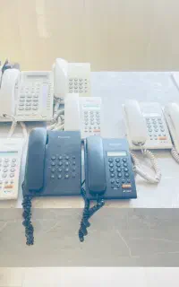 تلفن سانترال و رومیزی