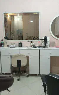 کمد و آیینه