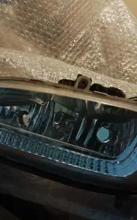 چراغ خانگی سا.نتا سمت چپ
