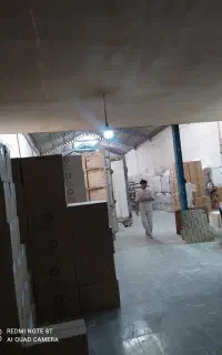 تعدادی خانم وآقا
