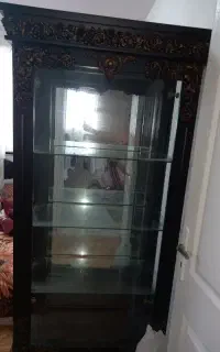ویترین اینه دار