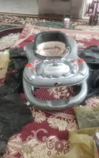 کالسکه و کریر و رورویک