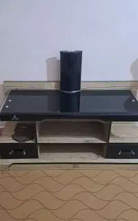میز تلویزیون درحد نو