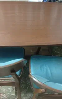 میز چوبی فروخته میشود به علت جا نداشتن