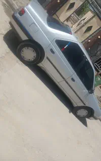 پژو ۴۰۵
