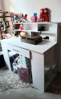 مینی بوفه و کتابخانه و میز تحریر
