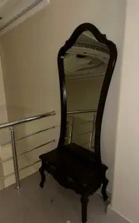 آینه و کنسول