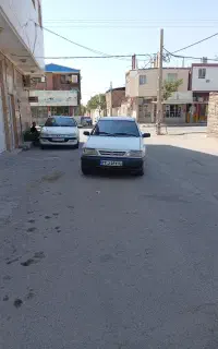 پراید۸۲صندوق دار بنزینی