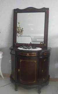 کنسول وآیینه