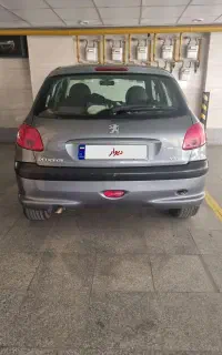 206 تیپ۲ خانگی کم کار فنی در حد