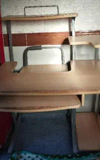 میز کامپیوتر