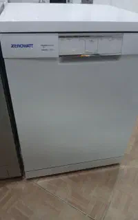 ماشین  ظرفشویی در حد نو