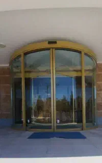 درب های اتومات. بالابرهیدرولیک سقف اتومات کرکره